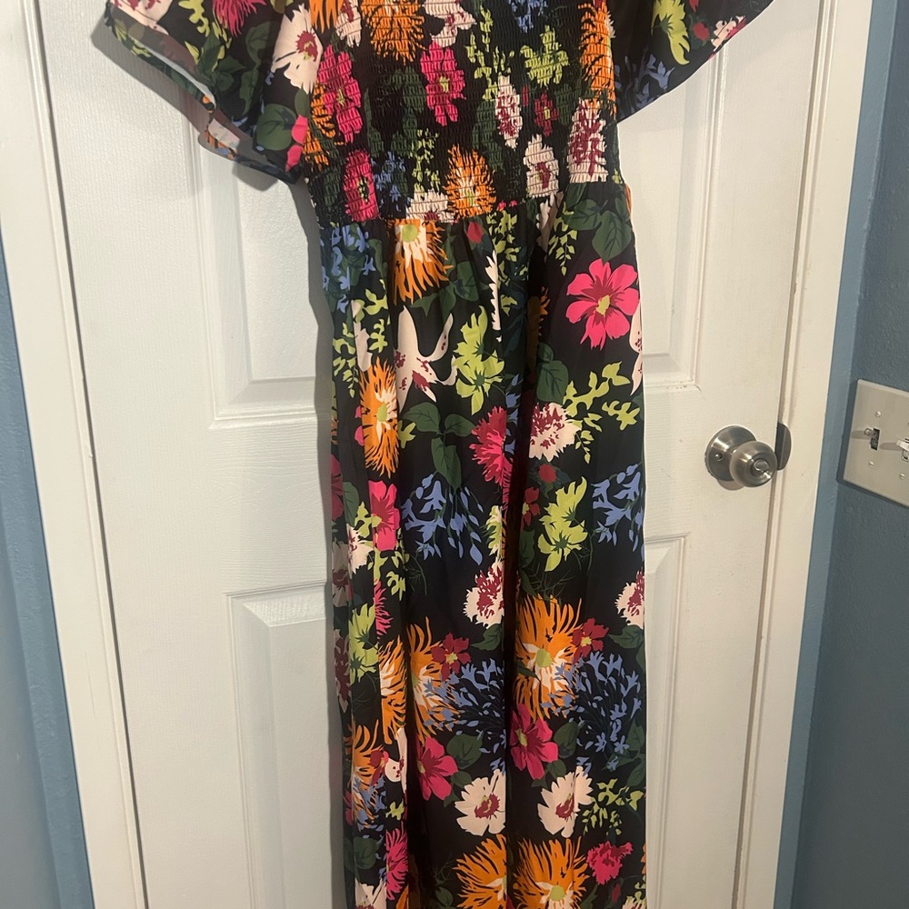 NWT BloomChic Colorful Floral Smocked Dress